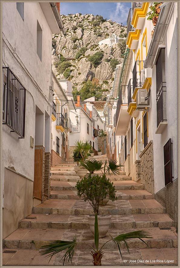 Gasthaus Casa Angelita Caminito Del Rey, Duplex Con Terraza En El Centro De Andalucia Valle de Abdalagís Exterior foto